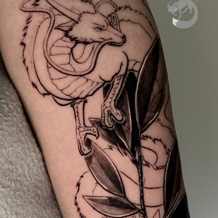 Femme Noir Graphique tatouage sur Avant-bras #93935 | Artiste tatoueur Anton Krasnov