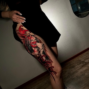 Femme Couleur  tatouage sur Cuisse #93959 | Artiste tatoueur Anton Krasnov