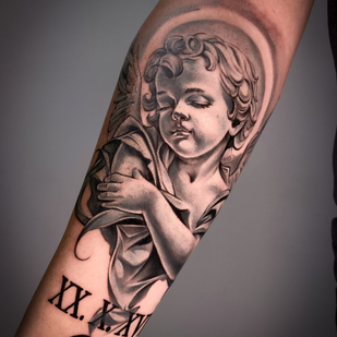 Homme Noir et Gris Réalisme tatouage #99067 | Artiste tatoueur Nikita Naymushin