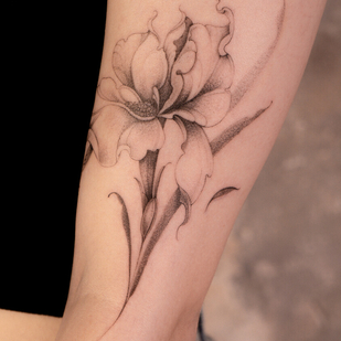 tatouage #99527 | Artiste tatoueur Nika Taratuta