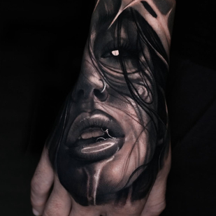 tatouage #100772 | Artiste tatoueur Anton Martiushev
