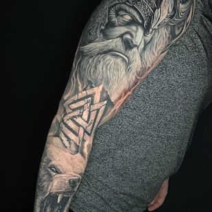 tatouage #101109 | Artiste tatoueur Artem Voloshin