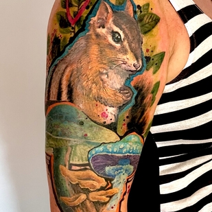 Femme Couleur Avant-garde tatouage sur Épaule #101127 | Artiste tatoueur Mariya Rodchin