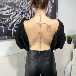 tatouage #105245 | Artiste tatoueur Kristina Kantyukova