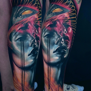 Femme  Surréalisme tatouage sur Jambe #96064 | Artiste tatoueur Yevhen Dikov