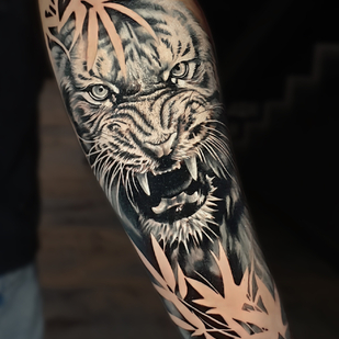 tatouage #97857 | Artiste tatoueur Aleksandr Sigal Romashev