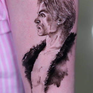 Femme Noir et Gris Aquarelle tatouage #94922 | Artiste tatoueur Kirill Antique