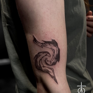 Fineline tatouage #91957 | Artiste tatoueur Claudia Fedorovici