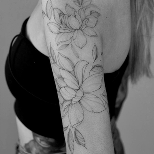 Fineline tatouage #103702 | Artiste tatoueur Anastasiya Kovyazina