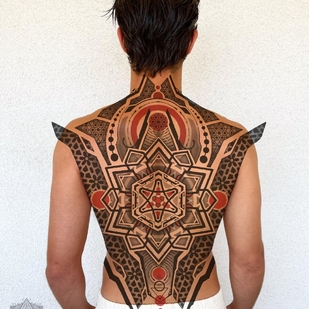 tatouage #101244 | Artiste tatoueur Ioann Leo ( LEO-VAN )
