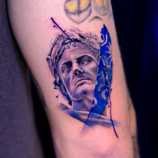 tatouage #92537 | Artiste tatoueur Tatuaggi di Porcellana