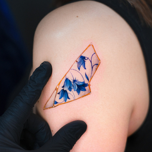 tatouage #92540 | Artiste tatoueur Tatuaggi di Porcellana