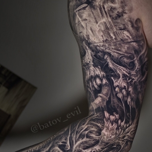 tatouage #103908 | Artiste tatoueur Sergey Batov