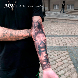 Homme Noir et Gris Réalisme tatouage sur Manche #93286 | Artiste tatoueur Apz Tattoo