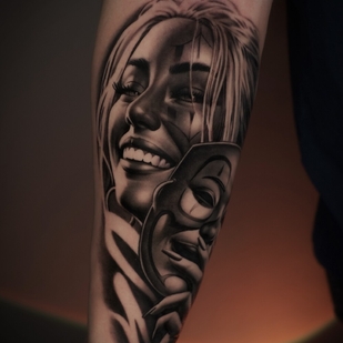 Homme Noir et Gris Chicano tatouage sur Avant-bras #100710 | Artiste tatoueur Aleksey Titov