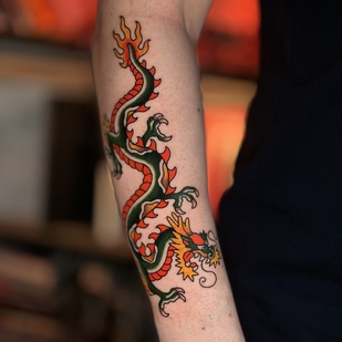 Homme  Old School tatouage sur Avant-bras #103070 | Artiste tatoueur Aleksey Burundukov