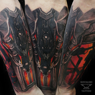Homme Couleur Biomecanique tatouage sur Avant-bras #96219 | Artiste tatoueur Vladimir Kovalevskiy