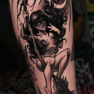 tatouage #100304 | Artiste tatoueur Misha Nazarov