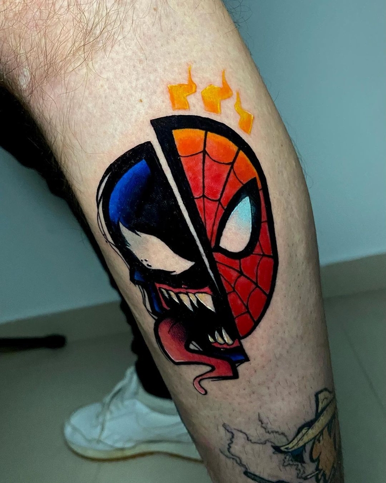 @elpapu_tattoo tatuaggio di Venom marvel by @elpapu_tattoo