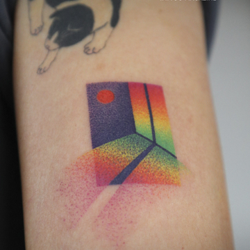 Blekanddots: Come la teoria del colore e la composizione plasmano un tatuatore