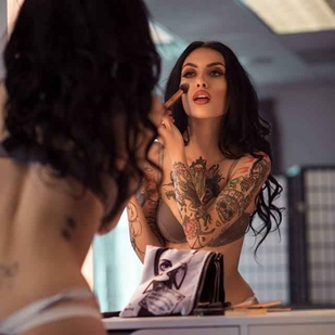 🔥 Foto hot, portfolio modelle  #6517 Modello di tatuaggi Karla Blackburn