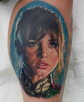 Filipino maestro del realismo nei tatuaggi Draz Palaming