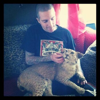 Tatuatore Chris Adamek