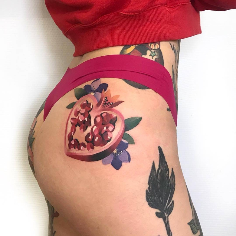 Artista di tatuaggi Natalya Sazhina, stile a colori autore watercolor tatuaggio | Mosca, Russia