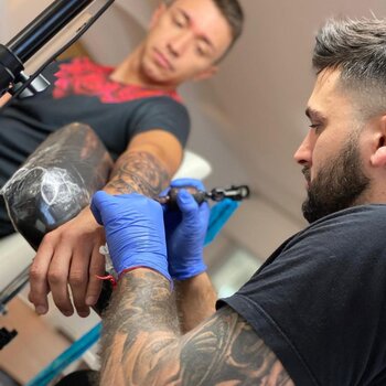 Tatuatore Fernando Guzman