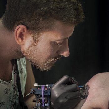Tatuatore Vasya Cheh