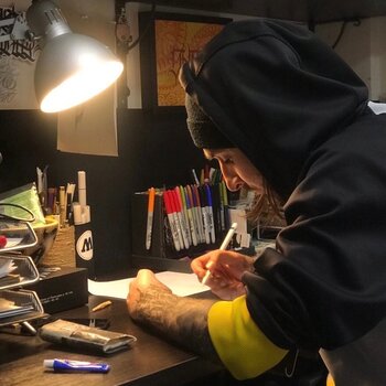 Tatuatore Stas Kaniovskiy