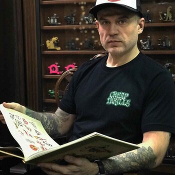 Tatuatore Dmitriy Rechnoy