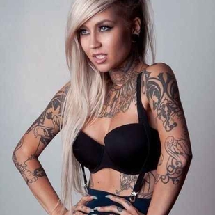 🔥 Foto hot, portfolio modelle  #8678 Modello di tatuaggi Sara Fabel