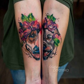 Tatuaggio a acquerello disegnato da Kateryna Zelenska