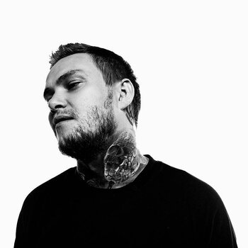 Tatuatore Sasha O'Kharin