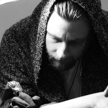 Tatuatore Jak Connolly
