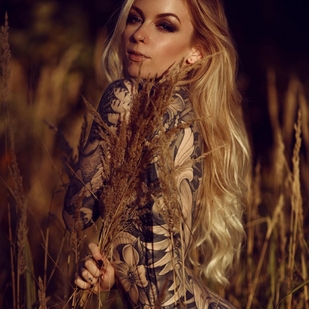 🔥 Foto hot, portfolio modelle  #35812 Modello di tatuaggi Lisa Kroiss