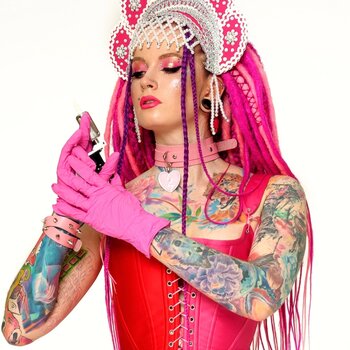 Tatuatore Yana Levchenko