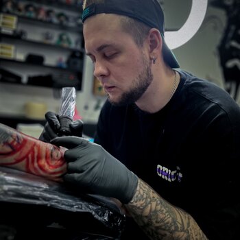 Tatuatore Pavel Bortnikov
