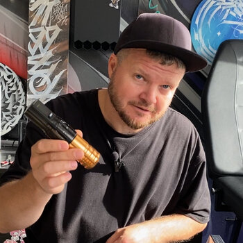 Tatuatore DEN OTChIChENKO