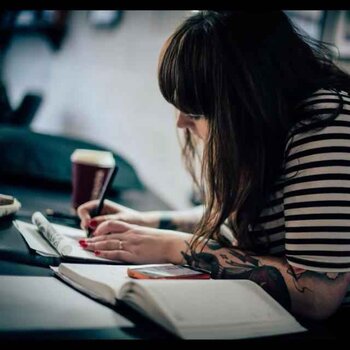 Tatuatore Sadee Glover