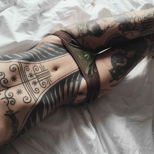 🔥 Foto hot, portfolio modelle  #20031 Modello di tatuaggi Anh Wisle