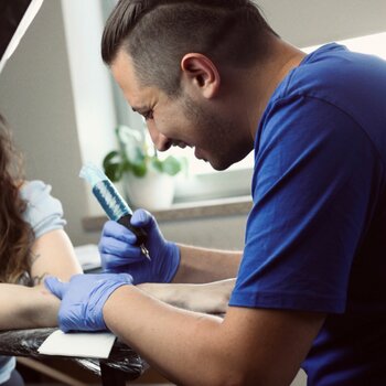 Tatuatore Tatuaggi di Porcellana 