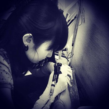 Tatuatore AkiWong