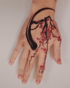 Tatuaggi orientali sensuali da Arirang di Seoul