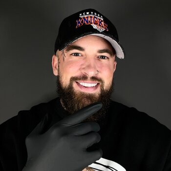 Tatuatore Patrick Fumfar