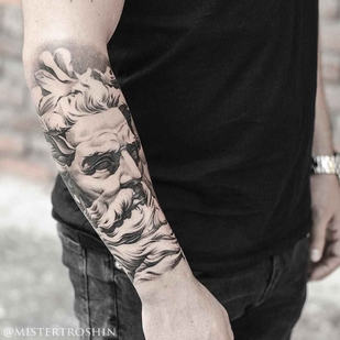 🔥 Foto hot, portfolio modelle  #1445 Tatuatore Dmitriy Troshin