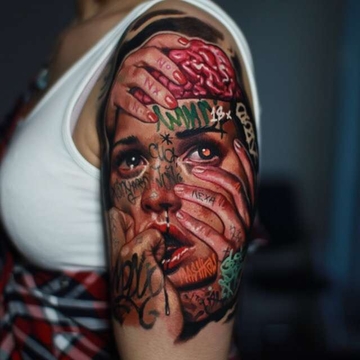 Artista di tatuaggi Aleksey Mashkov