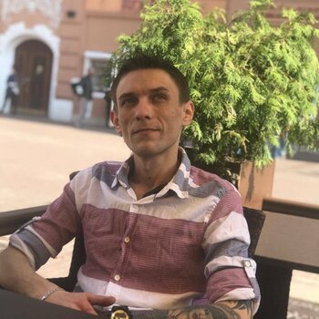 Tatuatore Aleksandr Semenov