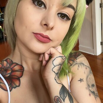 Tatuatore Sara Stigmata